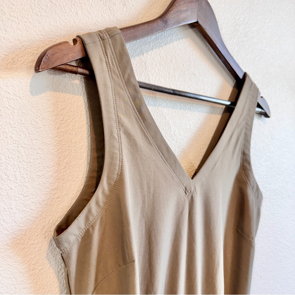 Athleisure Minimalist Utility Romper Toad&Co Eco Travel Pocket Dress Small A52 - Picture 4 of 9